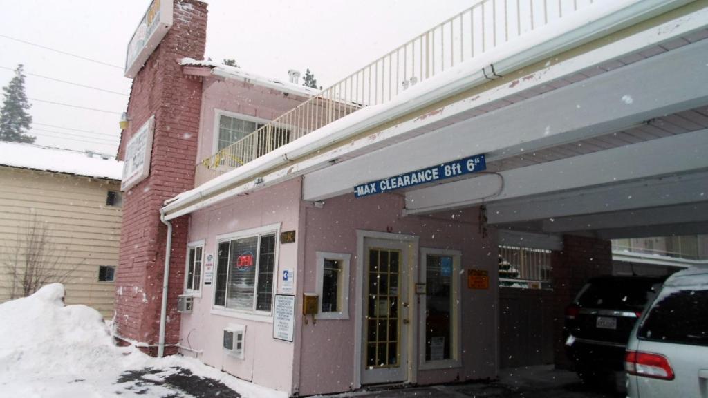 Travelers Inn And Suites South Lake Tahoe Εξωτερικό φωτογραφία
